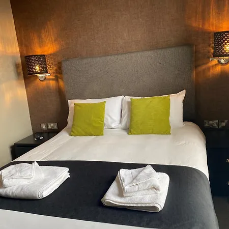 Inn The White Swan, 3*