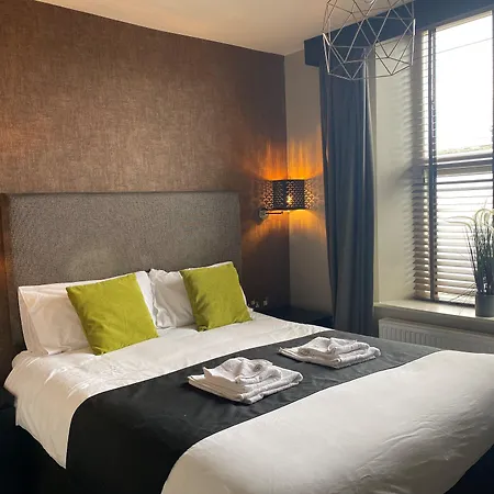 Inn The White Swan, 3*
